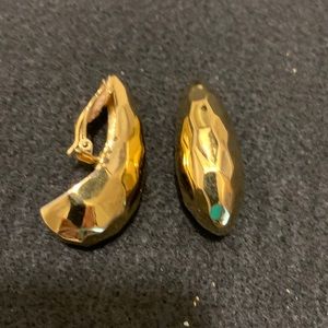 St. John Large clip-on earrings.